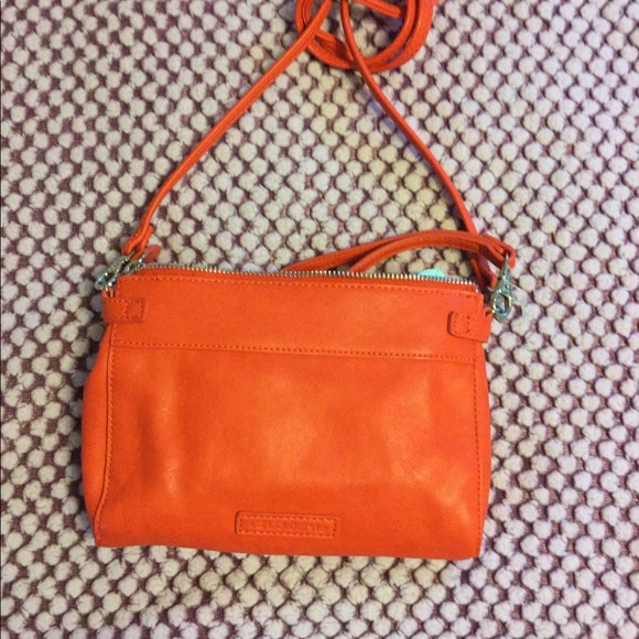 Liz Claiborne crossbody bag - Picture 3 of 4